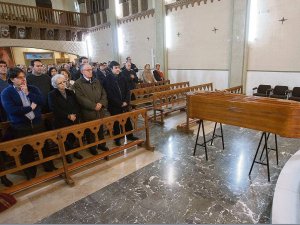 LA CIUDAD A LA QUE HONRÓ LLORA A MONERRI