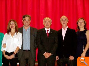 TOUS (VALENCIA) ENTREGA SUS PREMIOS LITERARIOS