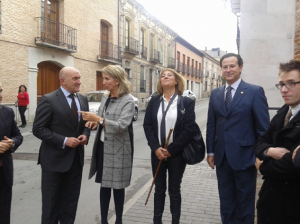 El Presidente de la Diputación, la Copnsejera de Cultura y la alcaldesa de Medina del Campo en la inauguración. Fuente y foto Ayto de Medina.