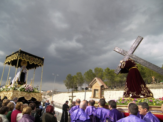 ACENDRADO FERVOR RELIGIOSO