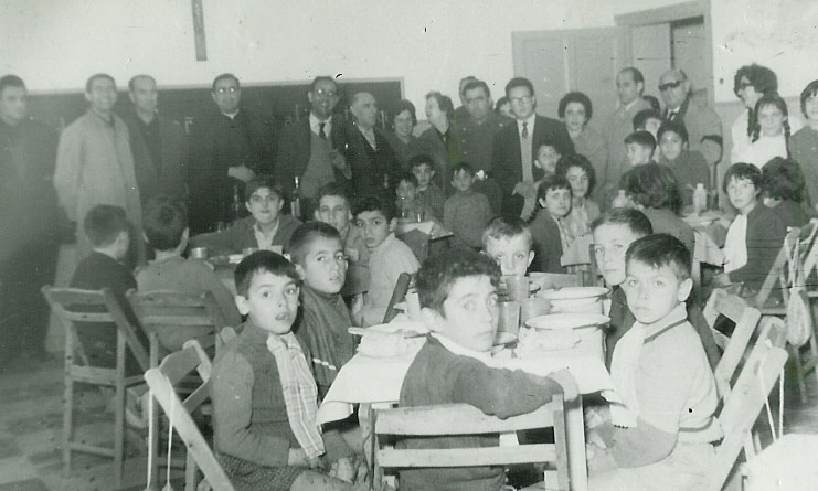 SUCEDIÓ HACE 50 AÑOS: UN COMEDOR ESCOLAR