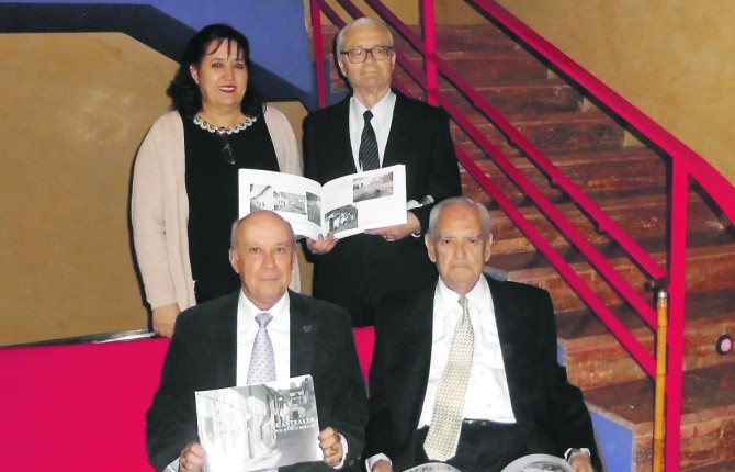 UN LIBRO DEL CRONISTA DE ALCALÁ LA REAL (JAÉN) MUESTRA FOTOGRAFÍAS DE DÉCADAS ATRÁS