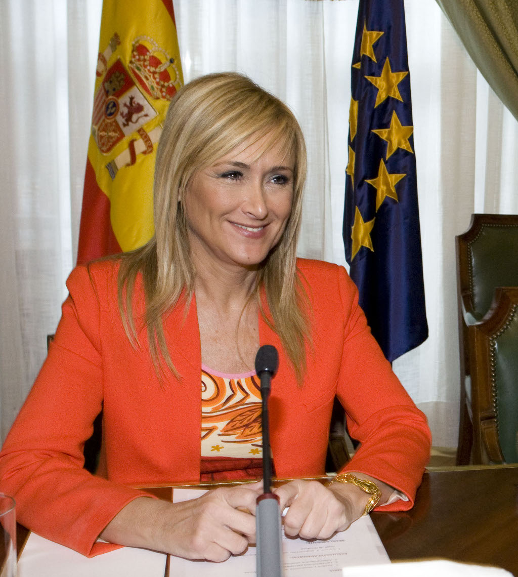 CRÓNICAS DE LA VILLA •  REGENERACIÓN CIFUENTES