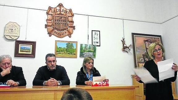 SOL GARCÍA HERREROS GANA EL QUINTO CONCURSO DE CUENTOS DE CARNAVAL DE LA COLODRA • EL ACCÉSIT FUE PARA ÁNGEL ALBERTO RODRÍGUEZ DEL CAMPO