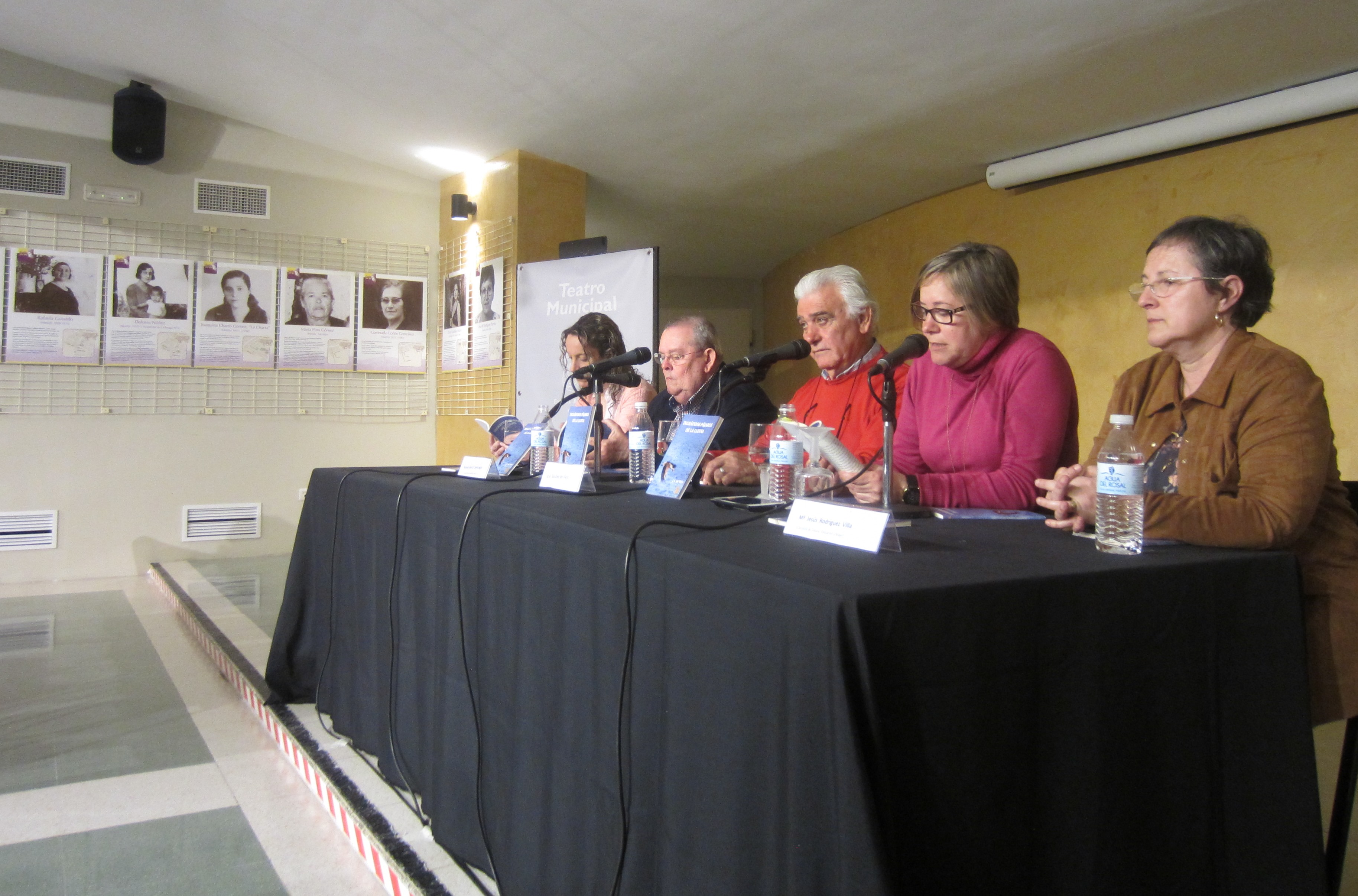 PRESENTADO EL POEMARIO “INGRÁVIDOS PÁJAROS DE LA LLUVIA” DE JOSÉ SÁNCHEZ DEL VIEJO