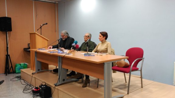 Y SI HABLAMOS DE DON TOBÍAS • EL ESCRITOR, PROFESOR, CURA Y RECTOR DE LA PIEDAD ESCRIBE UNA MISIVA PARA DAR LAS GRACIAS A LA LOCALIDAD EN UN MOMENTO EN EL QUE SU SALUD ES DELICADA • SUS CASI TRES DÉCADAS EN ALMENDRALEJO HAN DEJADO HUELLA