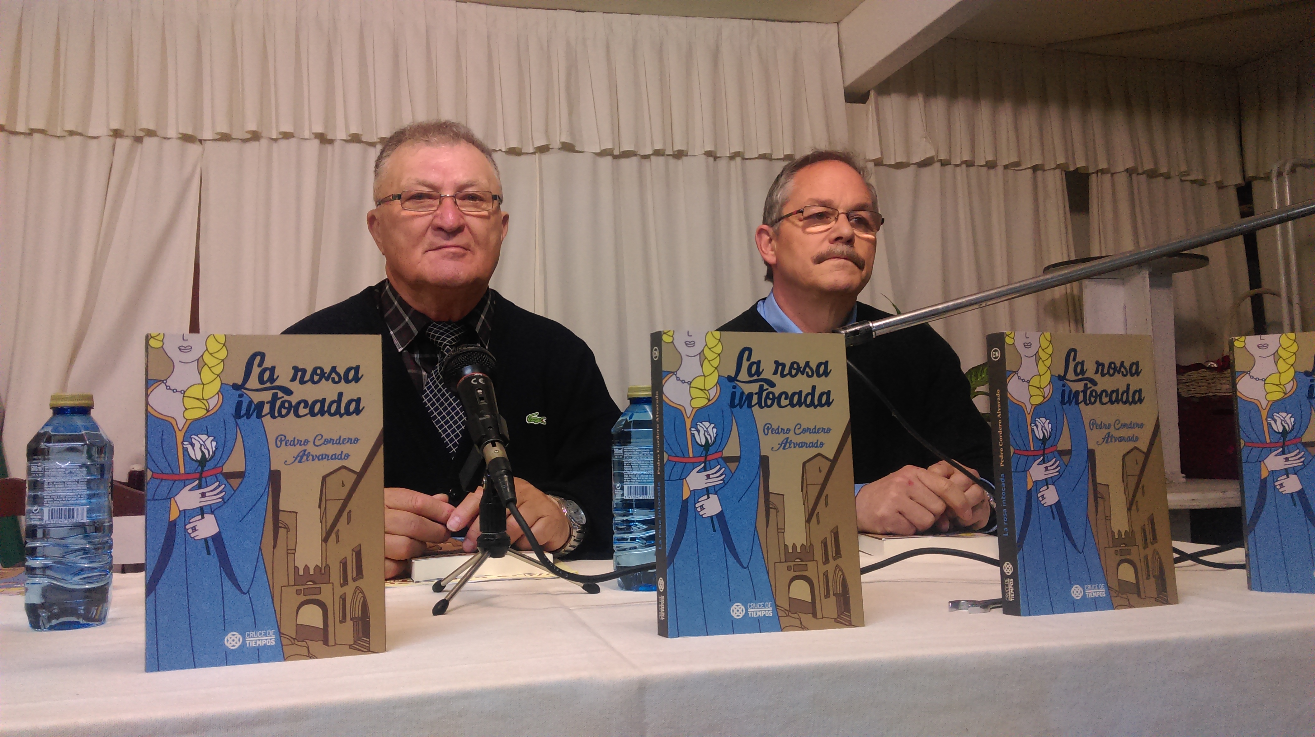 EL HISTORIADOR Y CRONISTA OFICIAL DE LA CODOSERA (BADAJOZ) PEDRO CORDERO ALVARADO PRESENTA EN LA CASA REGIONAL DE EXTREMADURA EN LEGANÉS SU LIBRO “LA ROSA INTOCADA”