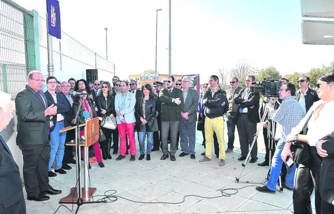 LA JUSTICIA GRATUITA YA TIENE SU RECONOCIMIENTO CON UNA CALLE “ABOGADO DE OFICIO” EN EL BULEVAR CON LA ASISTENCIA AL ACTO DE LA INAUGURACIÓN DEL CRONISTA OFICIAL DE JAÉN, VICENTE OYA