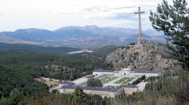 CAMBIO DE NOMBRE PARA EL VALLE DE LOS CAÍDOS