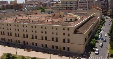 A PROPUESTA DE LOS GRUPOS MUNICIPALES DE CIUDADANOS Y PODEMOS, LOS CRONISTAS OFICIALES DE BADAJOZ HARÁN UN INFORME DEL HOSPITAL PROVINCIAL