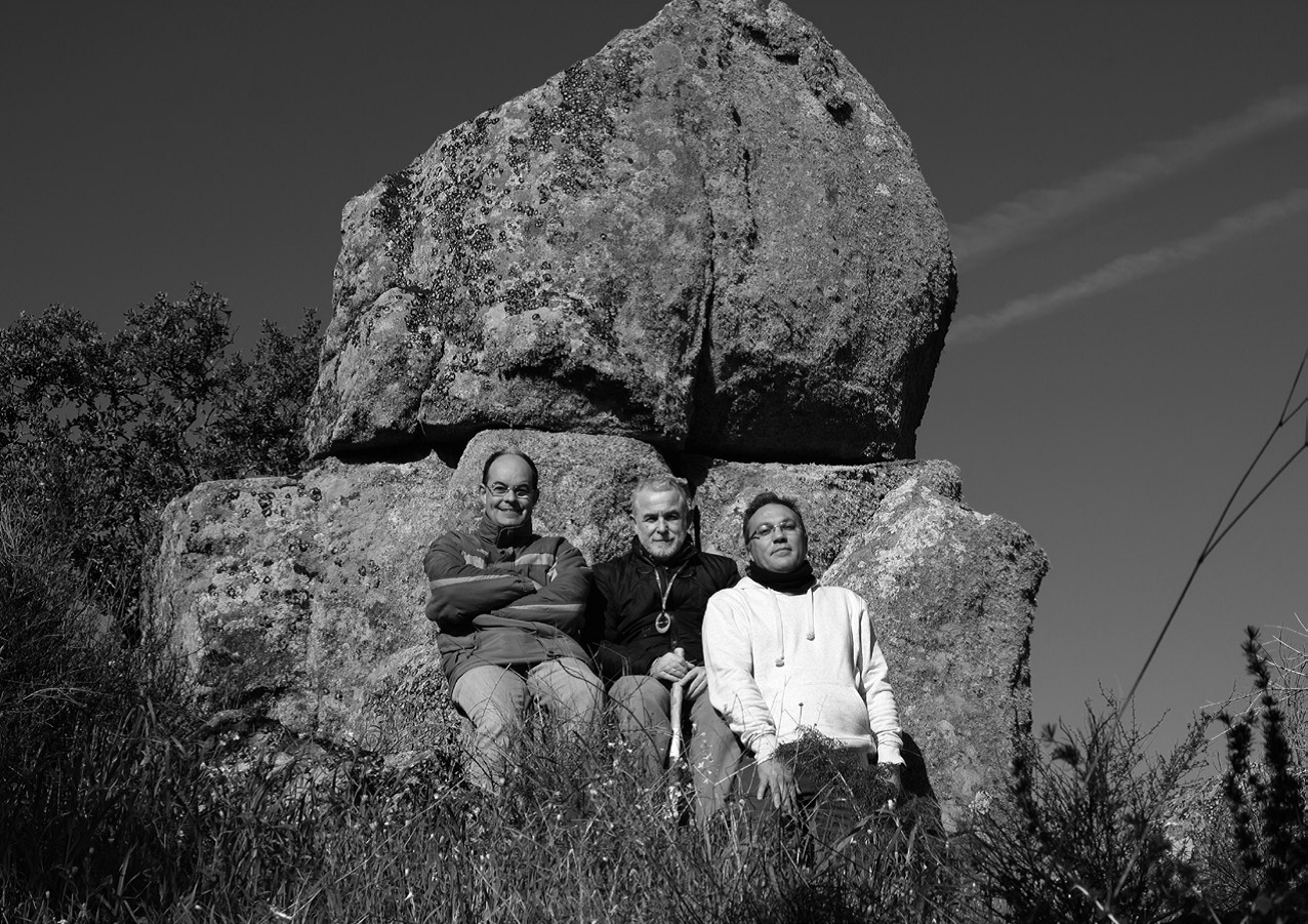 El COMPLEJO ARQUEOLÓGICO DE SAN JUAN EL ALTO (SANTA CRUZ DE LA SIERRA-CÁCERES). SANTUARIOS RUPESTRES