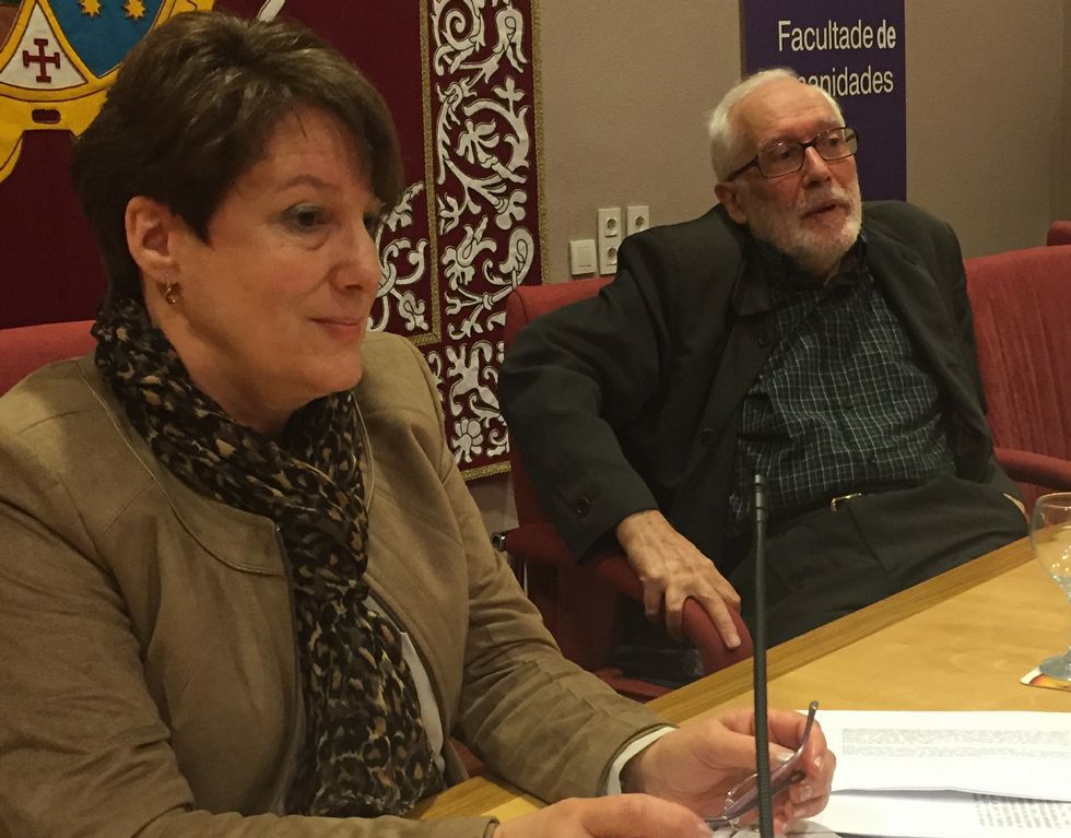 ARRANCÓ EN LA FACULTADE DE HUMANIDADES EL CURSO DE VERANO SOBRE EL IMPACTO DE LA PRENSA LOCAL EN LA SOCIEDAD • PROPONEN UNA RED DE MUSEOS PEDAGÓGICOS RELACIONADOS CON LA HISTORIA DE LA PRENSA COMARCAL