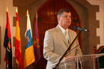 LA ERMITA DE SAN PEDRO MÁRTIR ACOGIÓ LA CONFERENCIA “PAISAJE Y PAISANAJE DE TELDE” DE ANTONIO Mª GONZÁLEZ