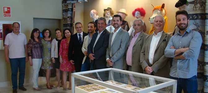 EL VICECONSEJERO DE CULTURA DE CASTILLA-LA MANCHA INAUGURA LA EXPOSICIÓN “EL QUINTANAR DE CERVANTES”