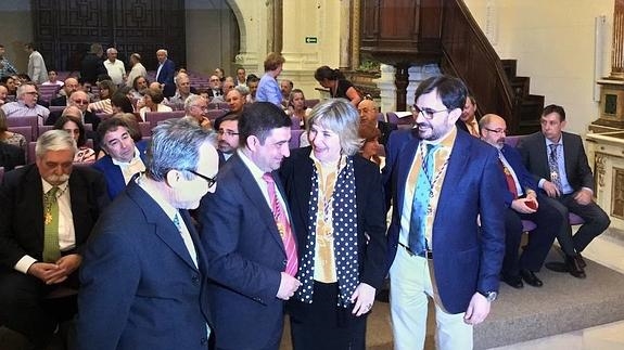 LA CRONISTA OFICIAL DE CARBONEROS (JAÉN), ADELA TARIFA, TOMÓ POSESIÓN COMO DIRECTORA CONSEJERA DEL INSTITUTO DE ESTUDIOS GIENNENSES