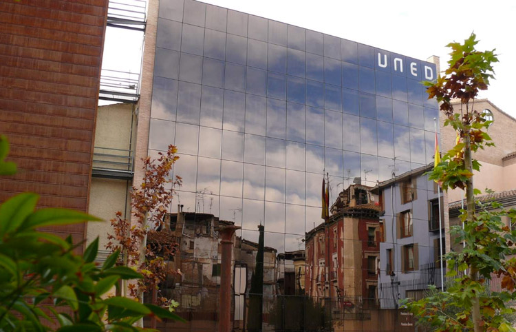 LOS XIII CURSOS DE VERANO SE INICIAN HOY EN LA UNED DE HUESCA