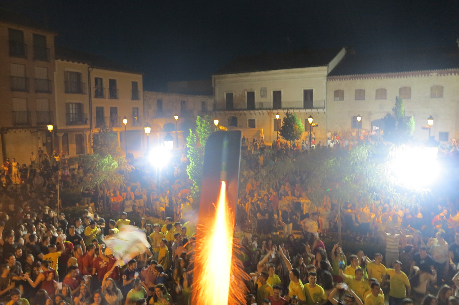 DESDE MI TORRE MUDÉJAR. 534. ¡EL CHUPINAZO! FIESTA, MÚSICA Y TOROS