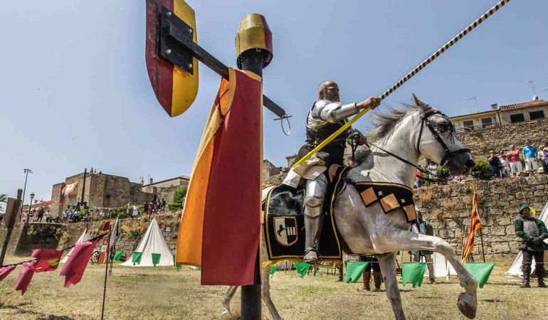 IV MERCADO MEDIEVAL EN TORRES (JAÉN) RECUPERARÁ EL ‘TORNEO DE CABALLEROS DE ALARDE’, EL VIERNES 12 Y EL SÁBADO 13 DE AGOSTO