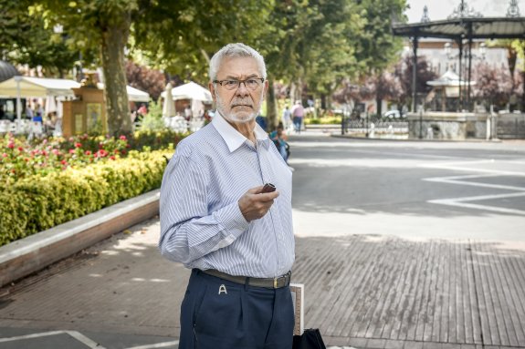 LA ENCICLOPEDIA PERDIDA DE LOS PUEBLOS DE BADAJOZ