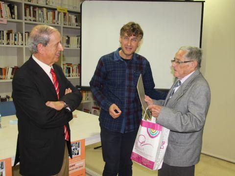 PRESENTACIÓN DEL LIBRO “ALMEDINILLENSES EN LA UNIVERSIDAD DE GRANADA (1844-1964)” • UN TRABAJO DE CAMPO REALIZADO EN LOS ARCHIVOS DE LA UNIVERSIDAD DE GRANADA