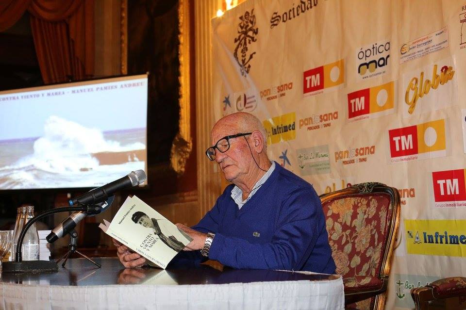 MANUEL PAMIES, ABARROTA EL CASINO EN LA PRESENTACIÓN DE SU LIBRO “CONTRA VIENTO Y MAREA”