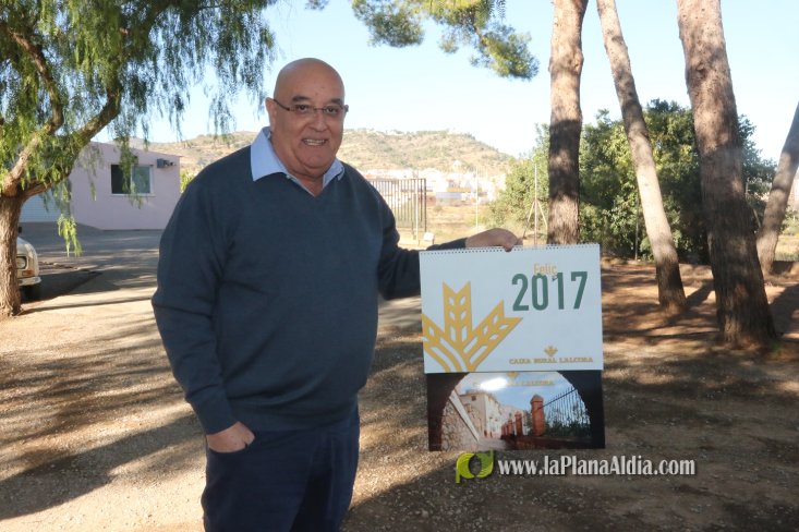 ORIGINAL CALENDARIO SOBRE PERSONAJES ALCORINOS COORDINADO POR EL CRONISTA OFICIAL Y EDITADO POR LA CAIXA RURAL