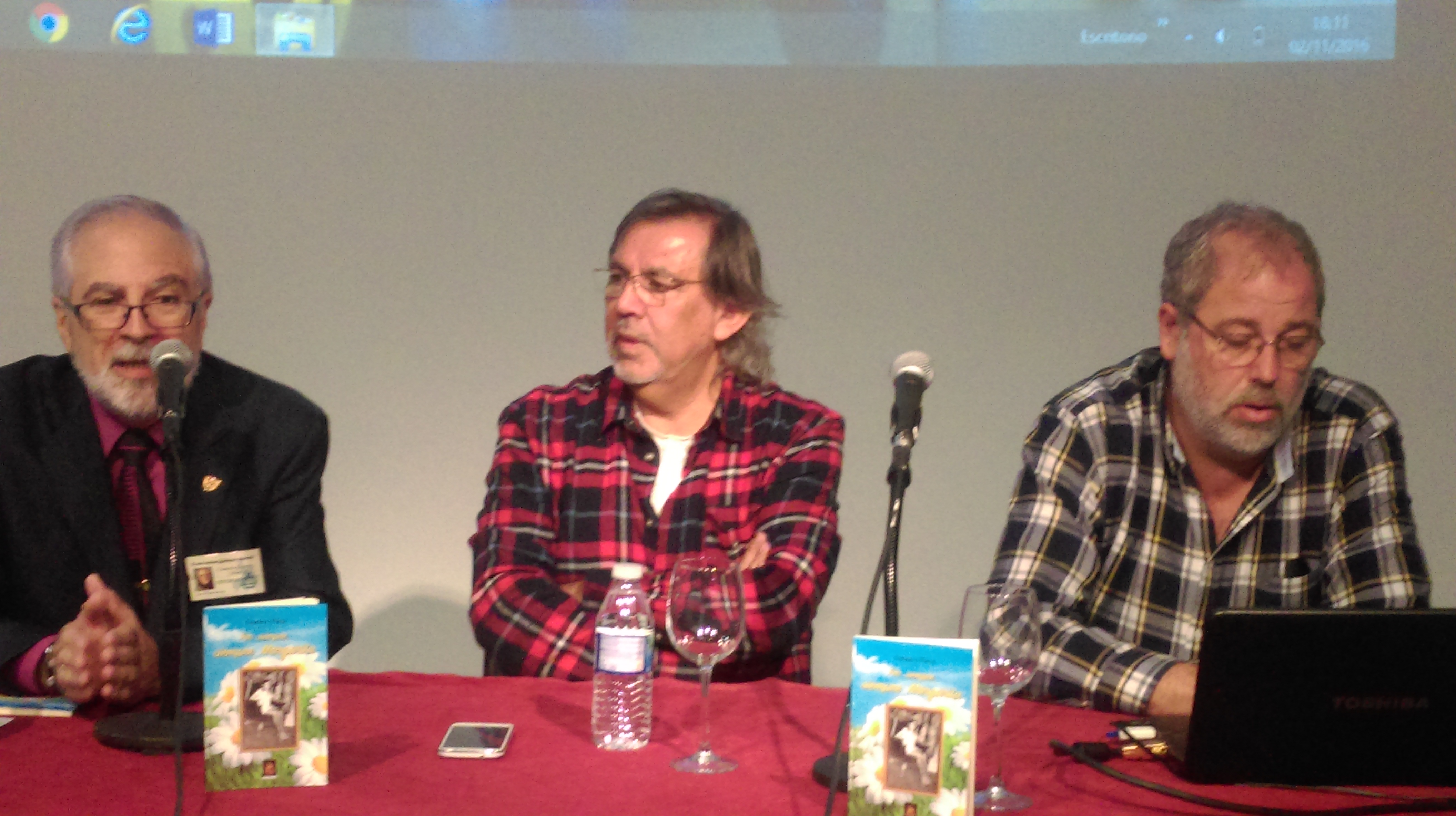 PRESENTACIÓN DEL LIBRO “POR SIEMPRE, SIEMPRE MARGARITA”. EN EL CENTRO CULTURAL “TOMAS Y VALIENTE” DE FUENLABRADA (MADRID).