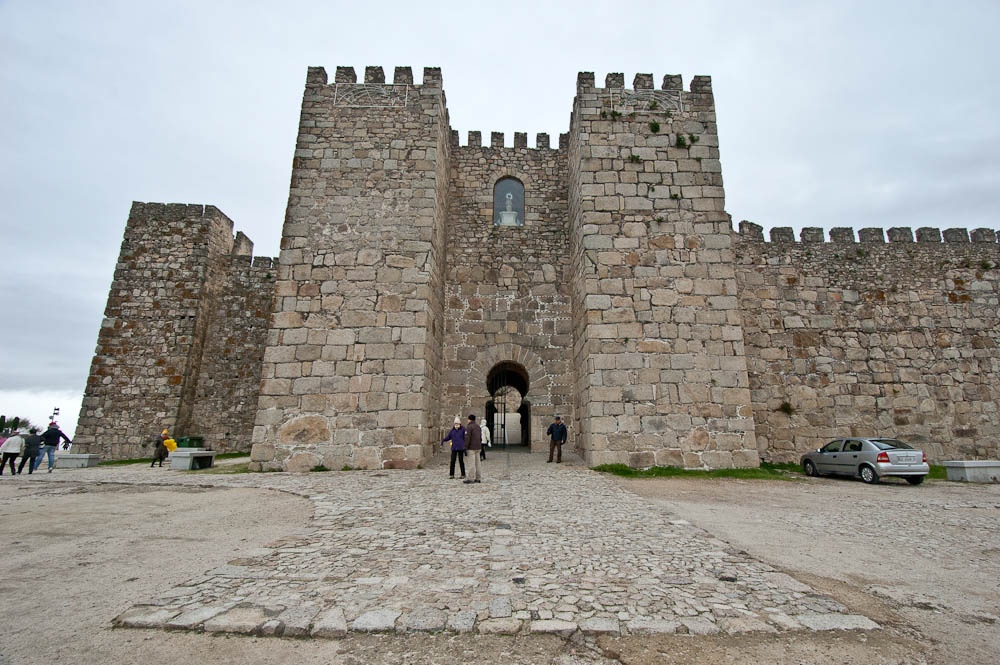 EVOLUCIÓN CONSTRUCTIVA DE LA ALCAZABA DE TRUJILLO