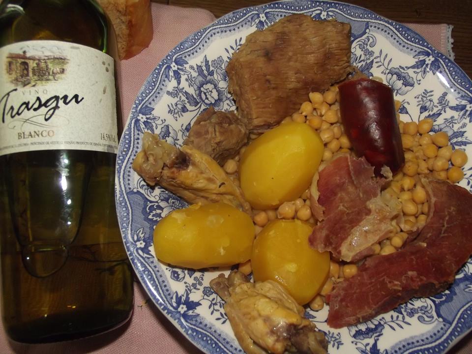 P´AL CATARRU DE FEBRERO, COCIDÍN Y VINO BLANCO