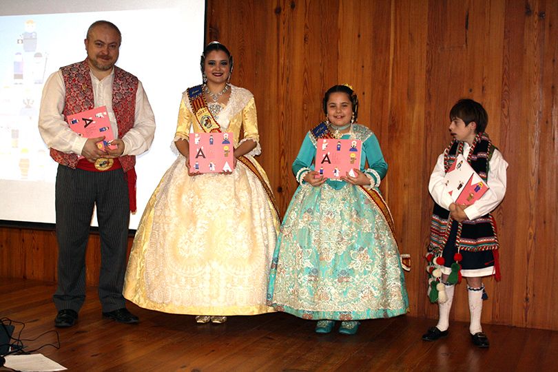 LA FALLA SANTA ANNA PRESENTA SU LLIBRET «ALIMARES» EN EL CONSELL AGRARI DE SAGUNTO