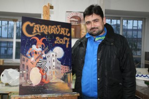 JOSE MARTINEZ ROMERO JUNTO AL   CARTEL CARNAVAL (1)