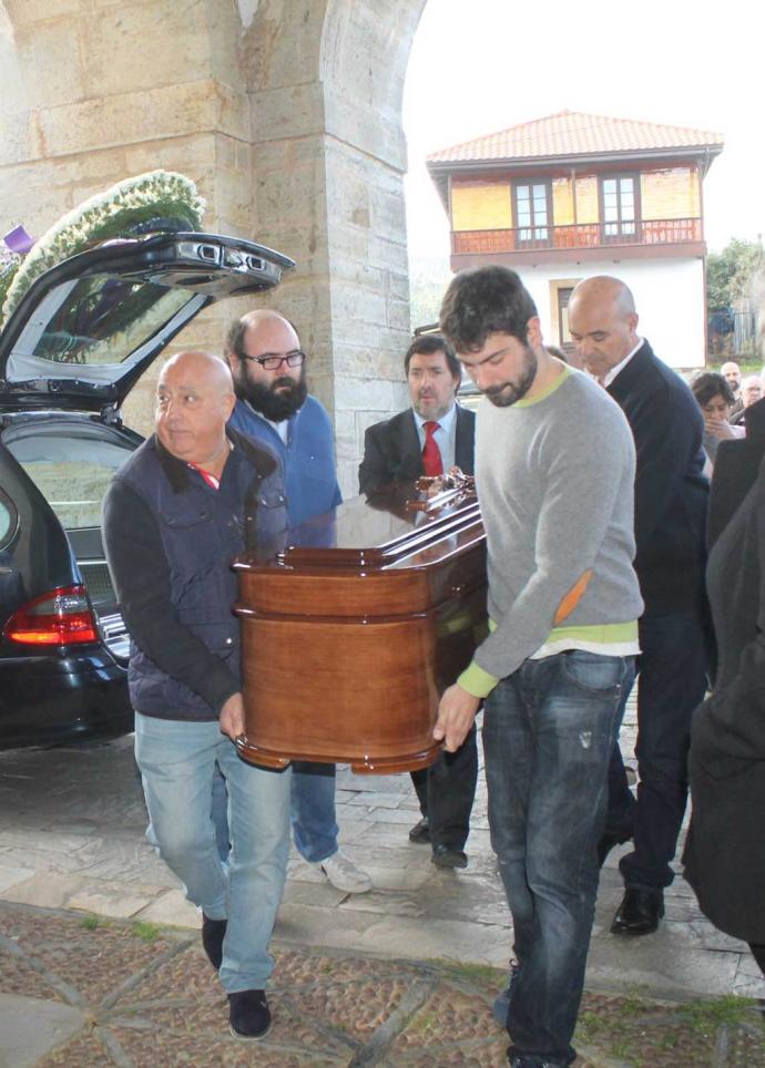 CUDILLERO (ASTURIAS) LLORA AL HOSTELERO SANTIAGO MARIÑO, UNO DE LOS IMPULSORES DEL TURISMO EN EL CONCEJO, FALLECIDO A LOS 63 AÑOS