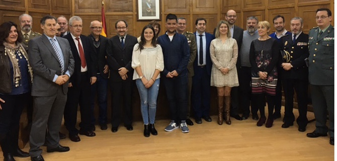 ENRIQUE SERNA, GANADOR DEL CONCURSO ‘CARTA A UN MILITAR ESPAÑOL’