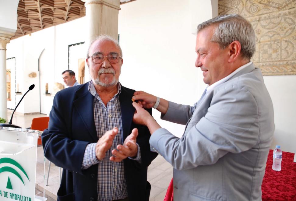 HOMENAJE AL CRONISTA OFICIAL Y FUNDADOR DEL MUSEO DE FUENTE TÓJAR (CÓRDOBA), FERNANDO LEIVA