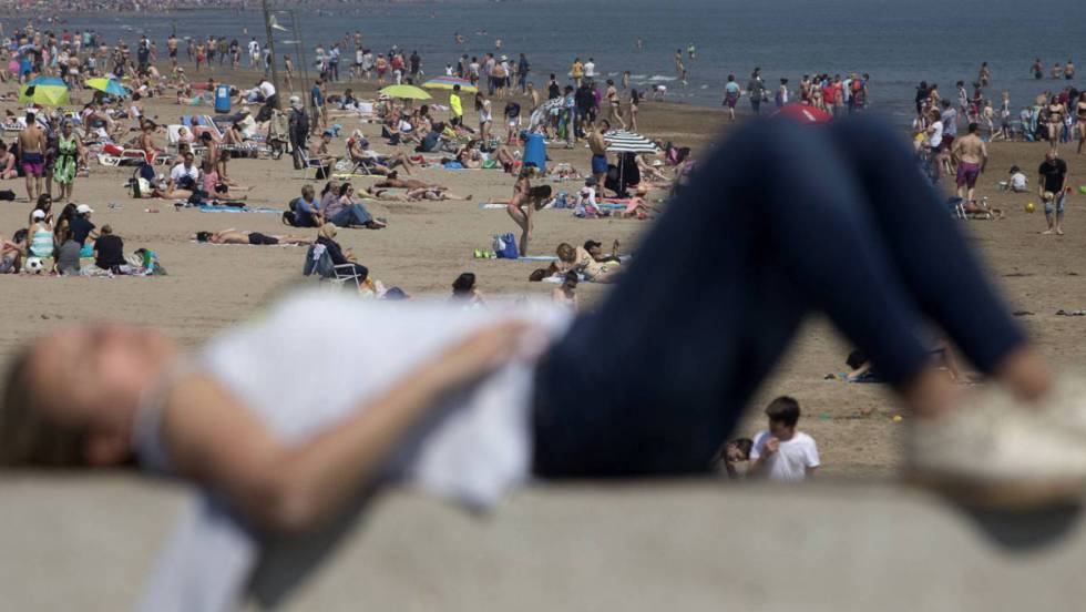 ESPAÑA, PARAÍSO PARA EL TURISTA