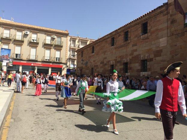 «VIAJE SENTIMENTAL POR 250 AÑOS DE HISTORIA» • DESFILE CON MOTIVO DEL ANIVERSARIO DE LA FUNDACIÓN DE LA CAROLINA (JAÉN)