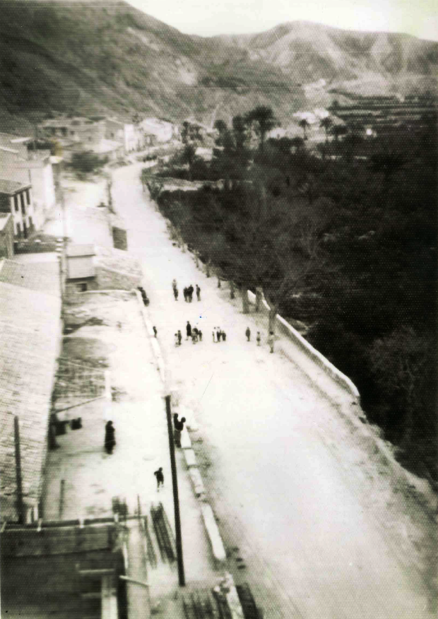 EL PASEO DE LA CARRETERA DEL MOLINO EN EL AÑO 1941