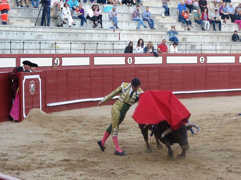 LOS TOREROS RIVERA ORDOÑEZ Y PERERA EN LA FERIA DE ARÉVALO