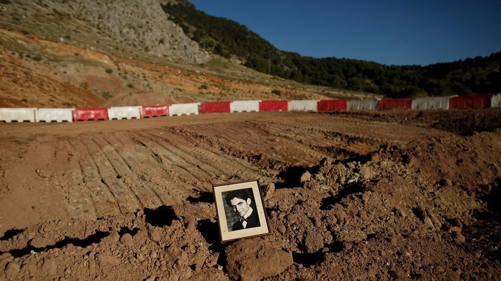 LA LLEGADA DEL LEGADO DE LORCA A GRANADA, SI PERO NO A CUALQUIER PRECIO