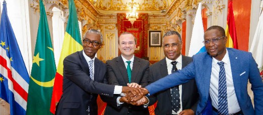 LAS PALMAS, UN ESPEJO PARA ÁFRICA • LOS REPRESENTANTES MUNICIPALES DE DAKAR, PRAIA Y NUAKCHOT APROVECHAN LA FIRMA DEL ACUERDO DE INTERREG MAC PARA REFORZAR LAZOS CON LAS PALMAS DE GRAN CANARIA