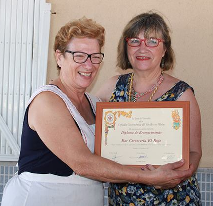 CAPÍTULO DE LA COFRADÍA DEL COCIDO CON PELOTAS DE TORREVIEJA, CON SABOR A FIDEUÁ