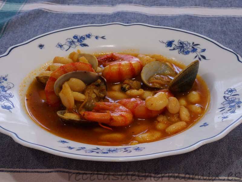 FABES Y MARISQUÍN PAL ORBAYU DE VERANU