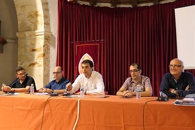 LA JORNADA ANTROPOLÓGICA DE SAN MATEO PUSO EN VALOR EL ESFUERZO DEL AYUNTAMIENTO DE CUENCA Y DE LA ASOCIACIÓN DE PEÑAS POR ENGRANDECER ESTA FIESTA