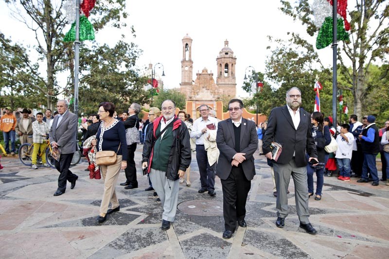 BUSCAN CRONISTAS HERMANAR AL AYUNTAMIENTO DE ZACATECAS (MÉXICO) CON LA CIUDAD ESPAÑOLA ORIHUELA • AMBAS LOCALIDADES CELEBRAN FIESTAS DE MOROS Y CRISTIANOS, INDICAN MIEMBROS DE LA RAECO • A TRAVÉS DE LA DIFUSIÓN DE LAS MORISMAS SE LOGRÓ QUE ÉSTAS FUERAN CONSIDERADAS DE INTERÉS TURÍSTICO NACIONAL