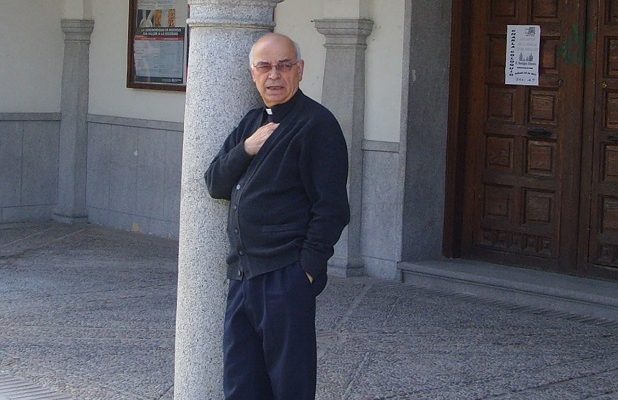 DON PEDRO MARTÍNEZ SE JUBILA: EL PÁRROCO DE LA IGLESIA DE NUESTRA SEÑORA DE LA ASUNCIÓN DE POZUELO DE ALARCÓN (MADRID) Y SEDE DE Nª.Sª. DE LA CONSOLACIÓN DEJARÁ LA VILLA EN BREVE