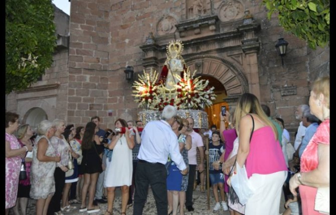 BAÑOS (JAÉN) VENERA HOY A SU PATRONA • LA IMAGEN PROCESIONARÁ CON MOTIVO DE LA TRADICIONAL FIESTA DE LOS ESCLAVOS