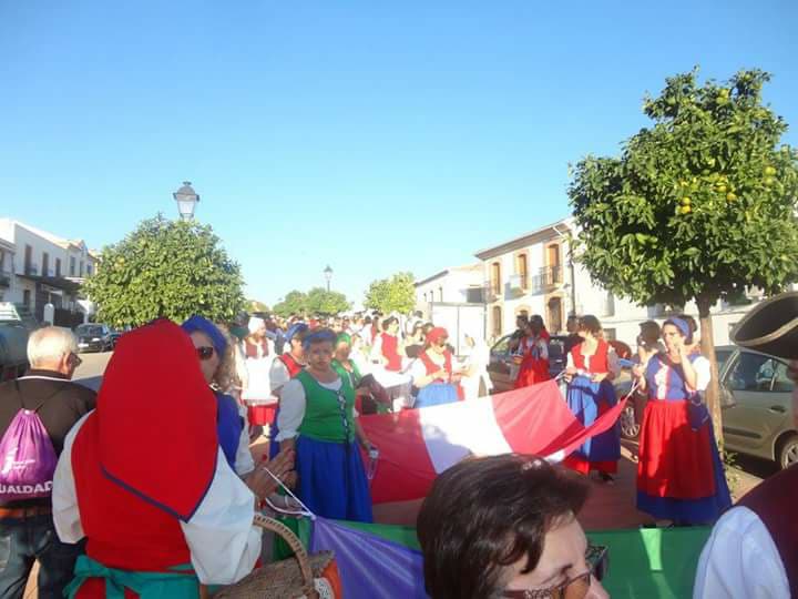 AYER LA CONCORDIA DE LOS PUEBLOS TRIUNFÓ DE NUEVO EN LAS NUEVAS POBLACIONES DE SIERRA MORENA Y ANDALUCÍA