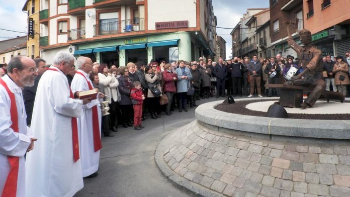 LA CIUDAD DE CANTALEJO (SEGOVIA), YA TIENE SU MONUMENTO AL TRILLERO.