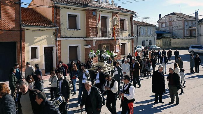 LA LOCALIDAD CELEBRA ESTE PUENTE LAS POPULARES FIESTAS DE SAN NICOLASILLO.