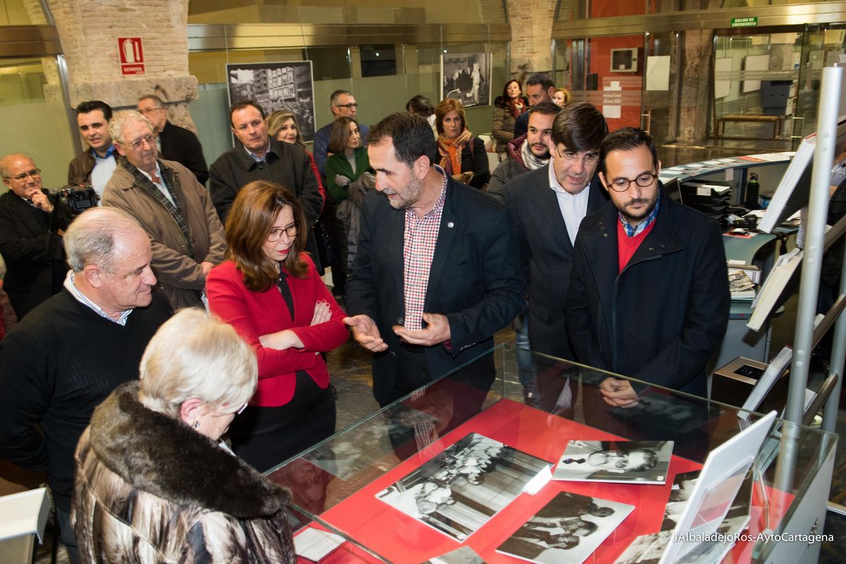 EL ARCHIVO MUNICIPAL DE CARTAGENA ACOGE UNA EXPOSICIÓN SOBRE LA TRANSICIÓN